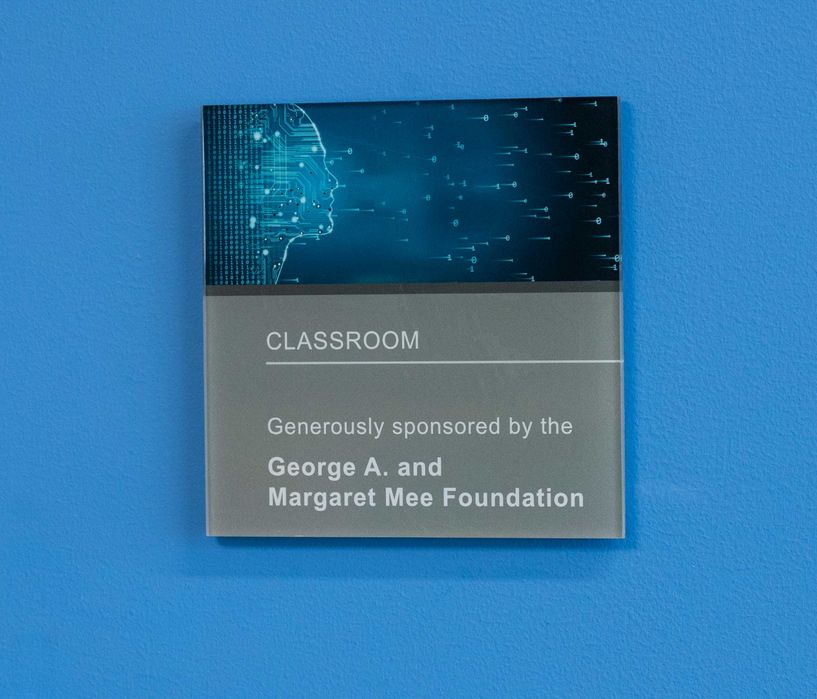 сувенирная продукция. изделия из акрила.