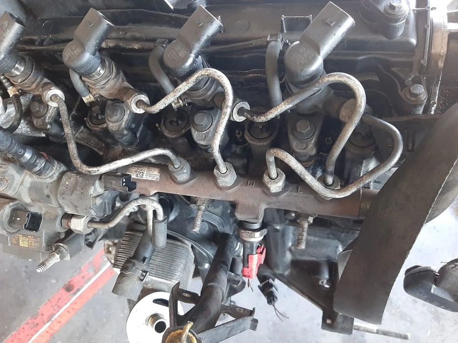 rampa injectoare 1.5 dci  nissan qashqai j10 renault clio 3 megane 3 8200815617  h8200296867