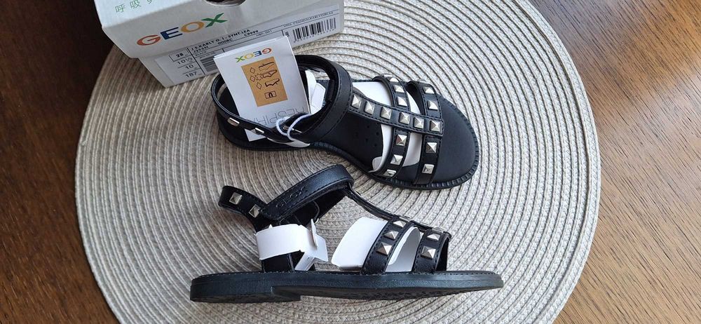 Нови сандали на Geox, Biomecanics, Camper - н. 28