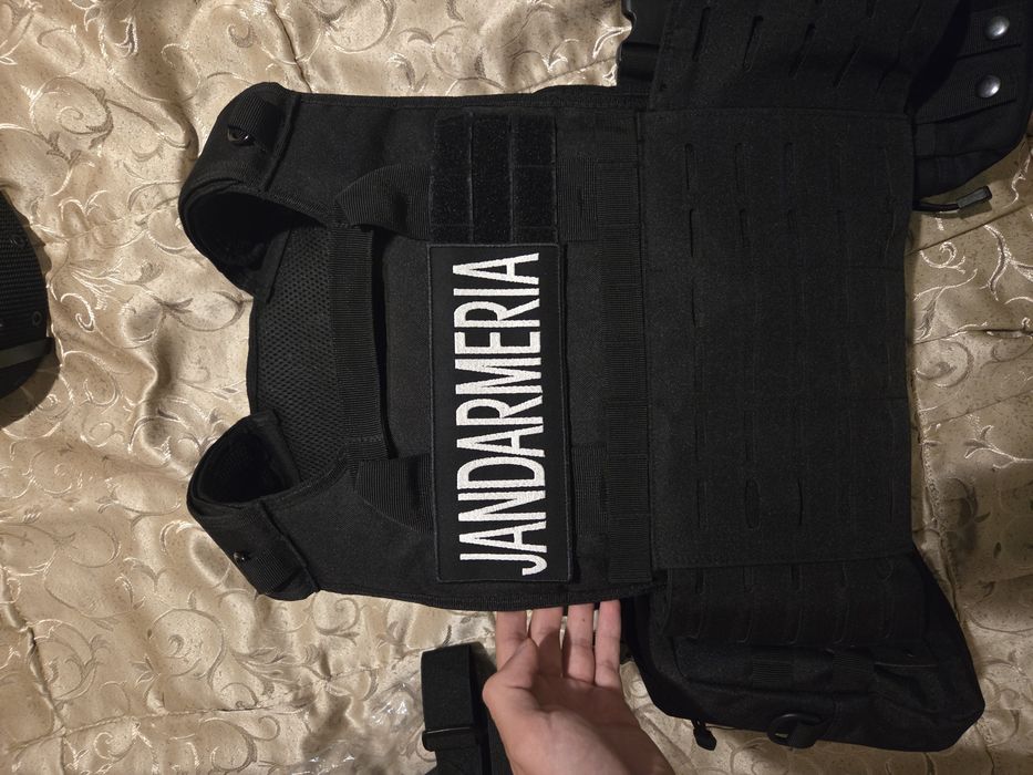 Echipament airsoft negru