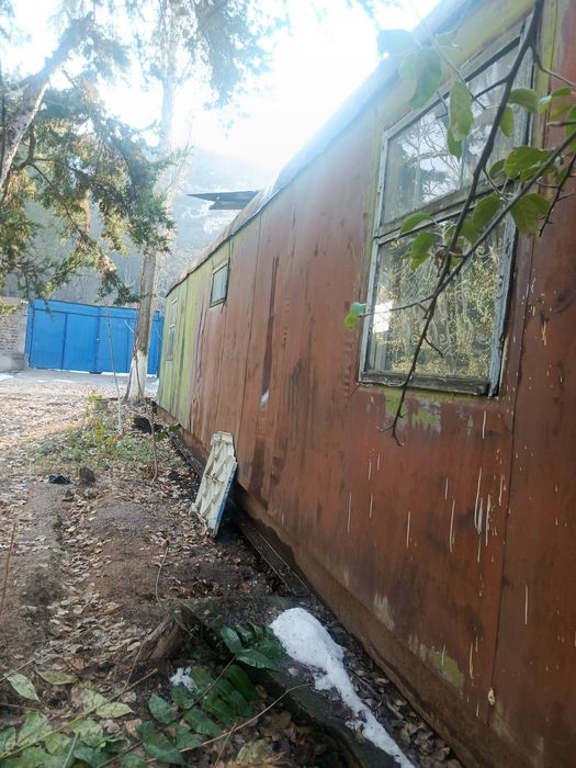 Vagon sotiladi 12 metrli