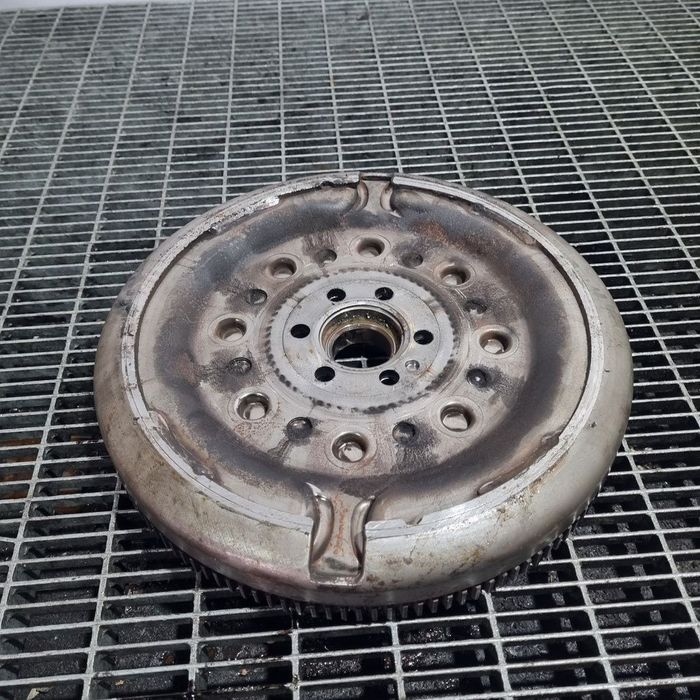 Volanta Skoda Yeti 2.0 TDI 2009 - 2013 110CP Manuala 5 Trepte CUUA CFHA DFSA CLCA (1406) ...