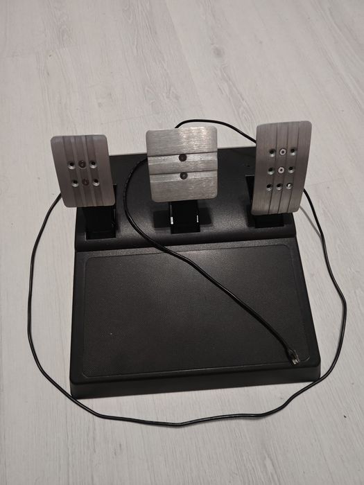 Volan Gaming T300 thrustmaster