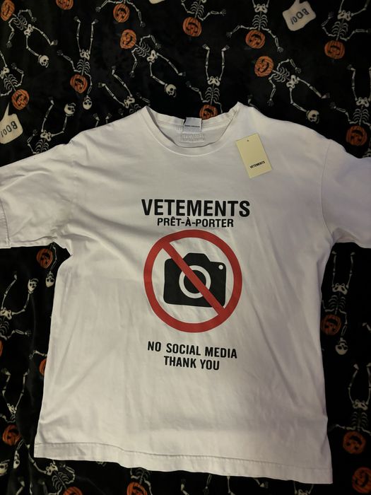 Vetements Tricou
