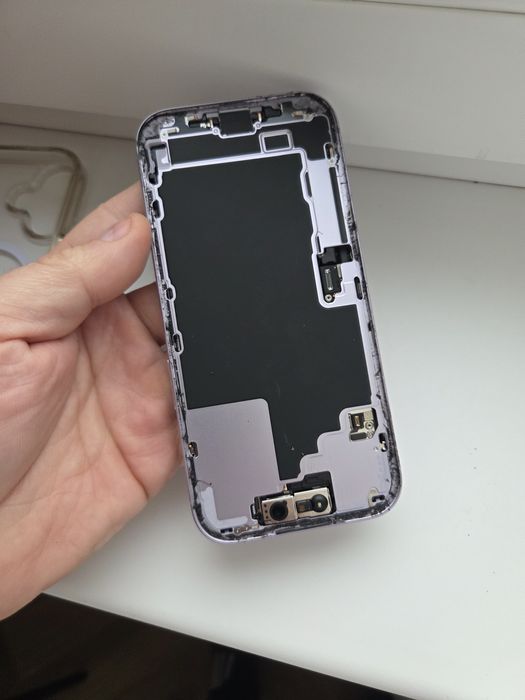 Carcasa Iphone 17 baterie camera capac