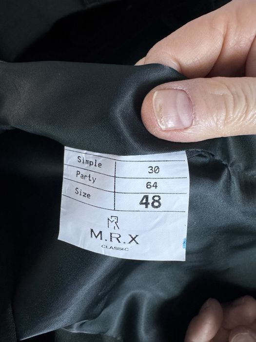 Продается костюм