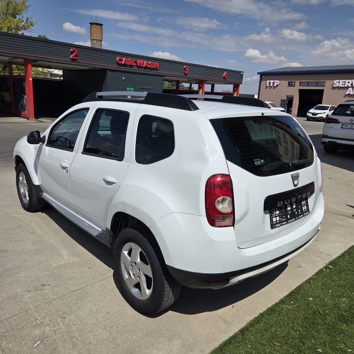Dacia Duster 1,6Benzina. —Euro 5 —3400 €
