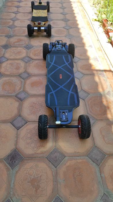 Крутой борд Meepo Hurricane Vaider AT с приводом Geardrive