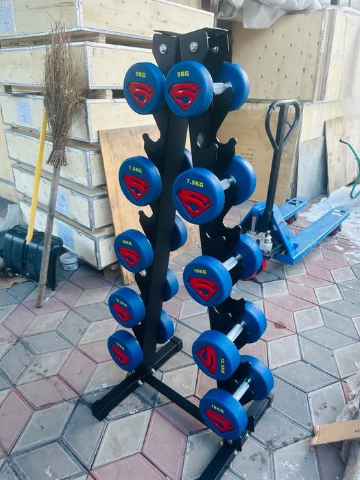 Гантели и стойки