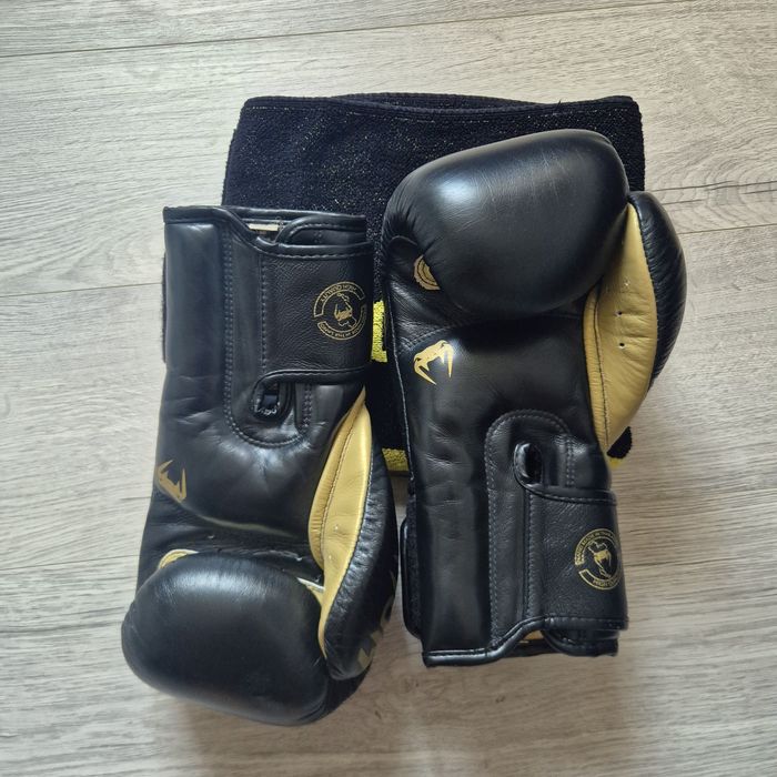 Manusi box venum 12oz