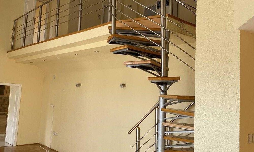 Дава се под наем Мезонет в Пловдив, Централна гара - 69 кв.м за 372.3 € - Снимка #9