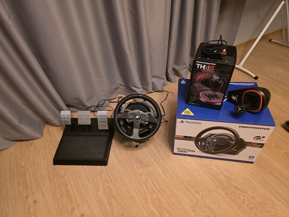 ВОЛАН Thrustmaster T300RS GT