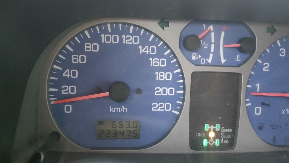 Mitsubishi Pajero Pinin 2.0 GDI, 4x4 cu reductor (~Vitara la preț de J