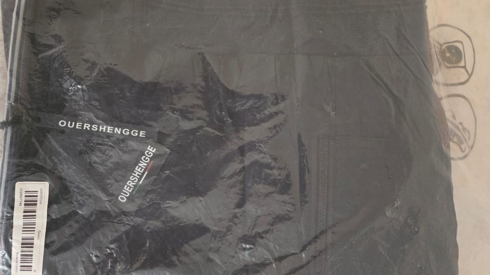 Продам новую ветровку