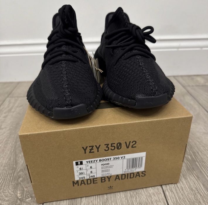 Adidas Yeezy 350 V2 onyx negrii [ Toate Marimile ]