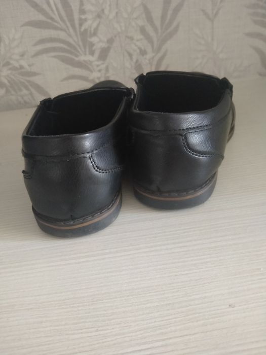 Туфли спортивные