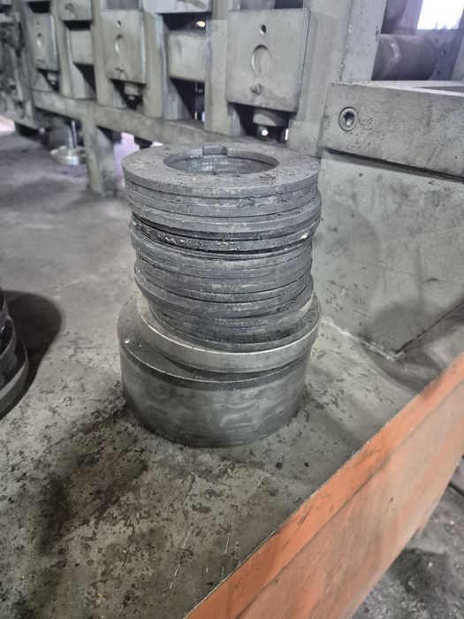 Masina amprentat teava si fier plin