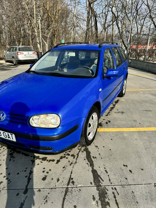 Vand sau schimb Golf 4