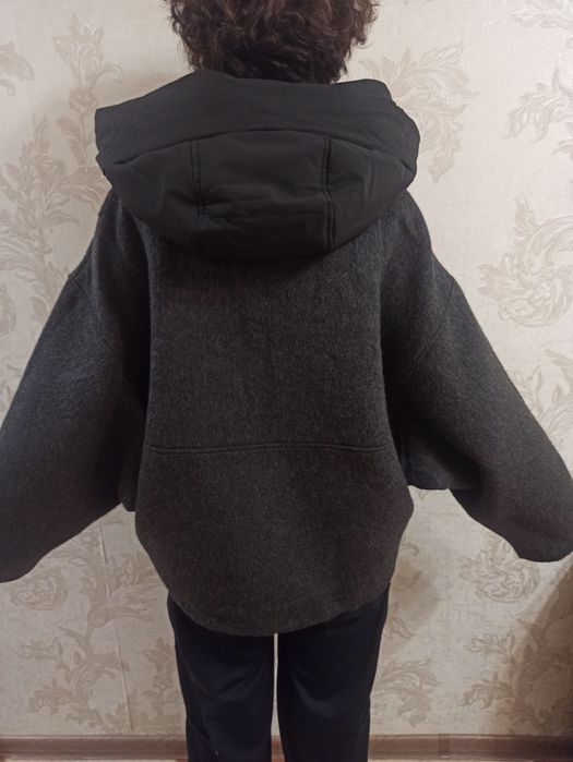 Продам полупальто женское
