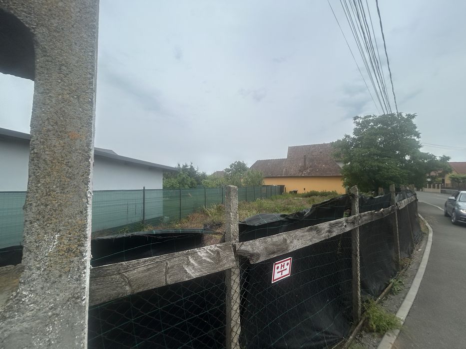Teren pentru casa cu autorizatie de construire
