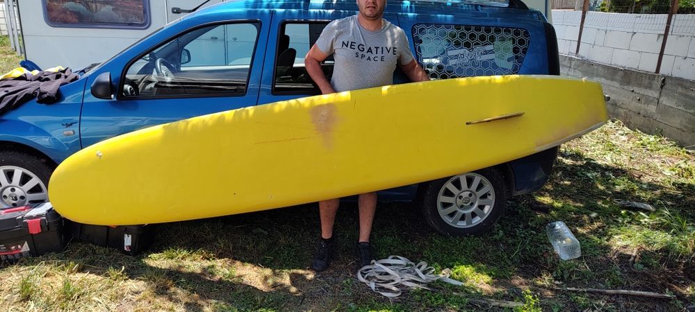 Placă rigidă surf