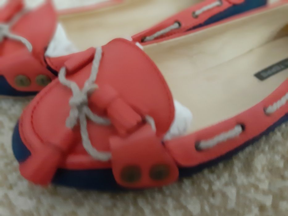 Vand opincute/balerini de dama, marime 40, in stare foarte buna