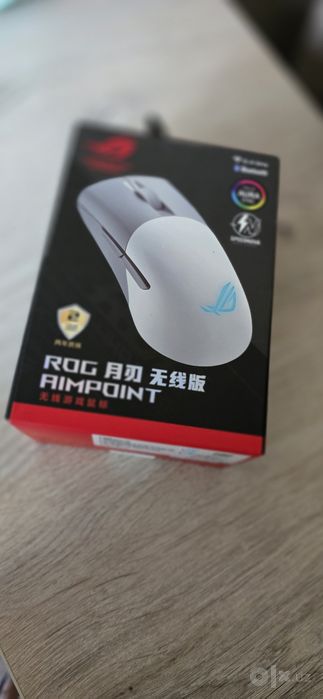 Игровая мышка ASUS ROG Keris Wireless AimPoint белый