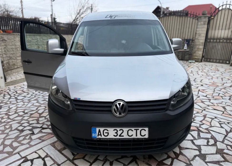 VOLKSWAGEN Caddy