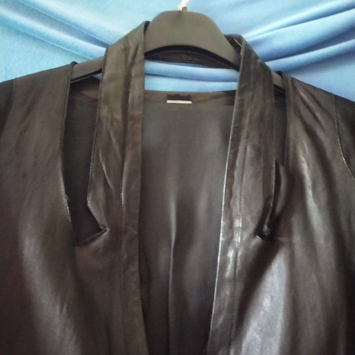 Geaca piele naturala neagra foarte fină