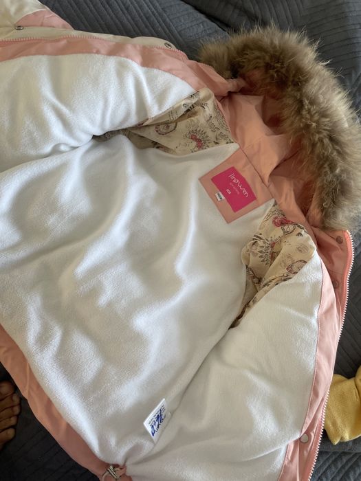 Куртка для девочки новая