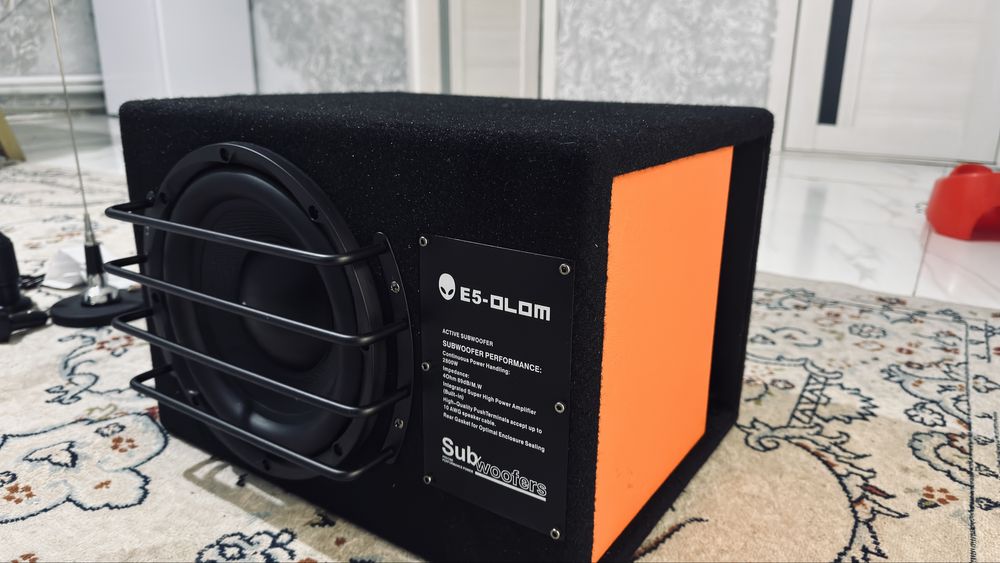 Продаю Сабуфер в отлчном сост