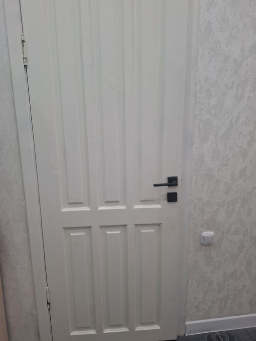 Продам двери межкомнатную