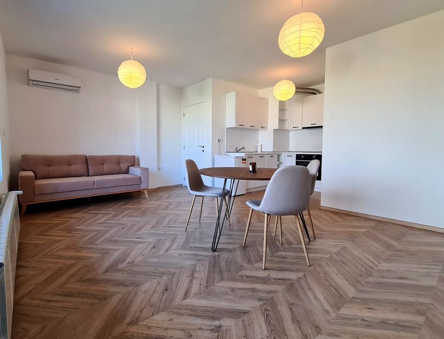 Дава се под наем Двустаен апартамент в София, Манастирски ливади - 80 кв.м за 648.21 € - Снимка #2