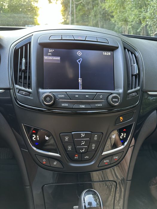 Opel insignia Sport Tourer 2.0