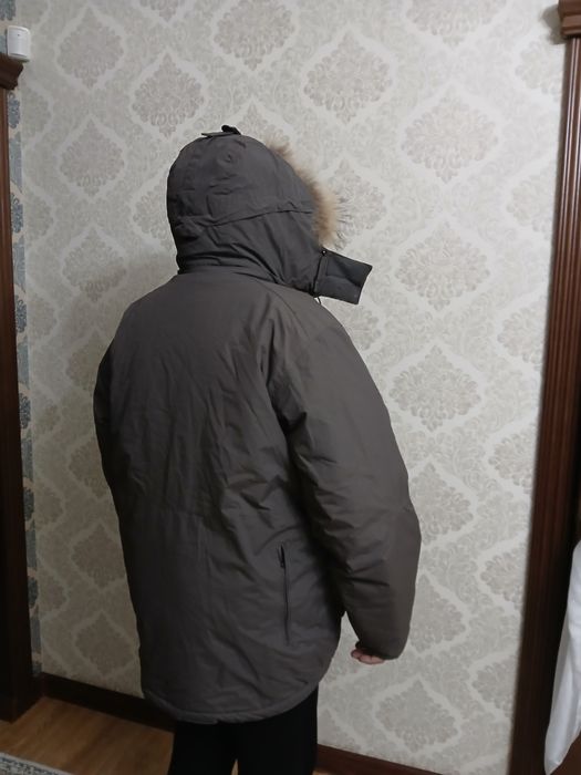 Пуховик 52-54р. Рост 176-182 (б/у)