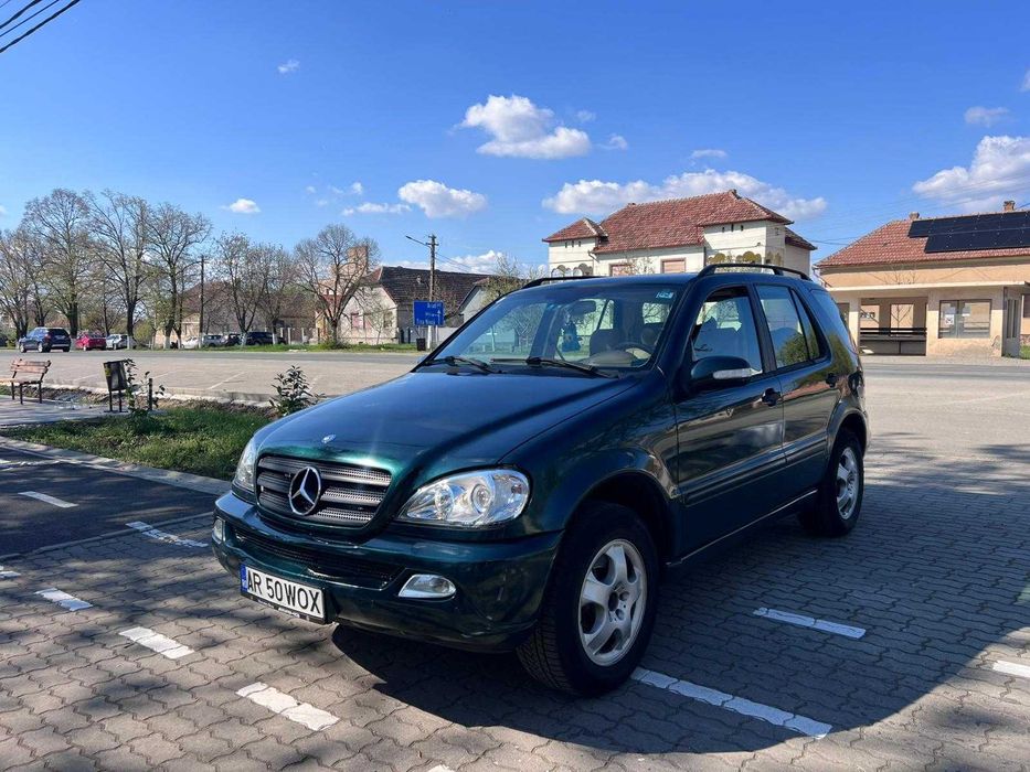 MERCEDES-BENZ ML-Class