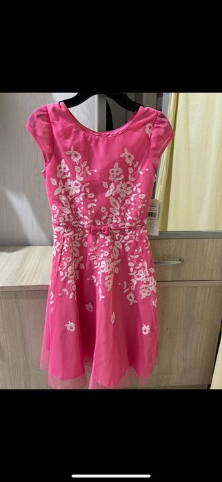 Нови Детски Рокли