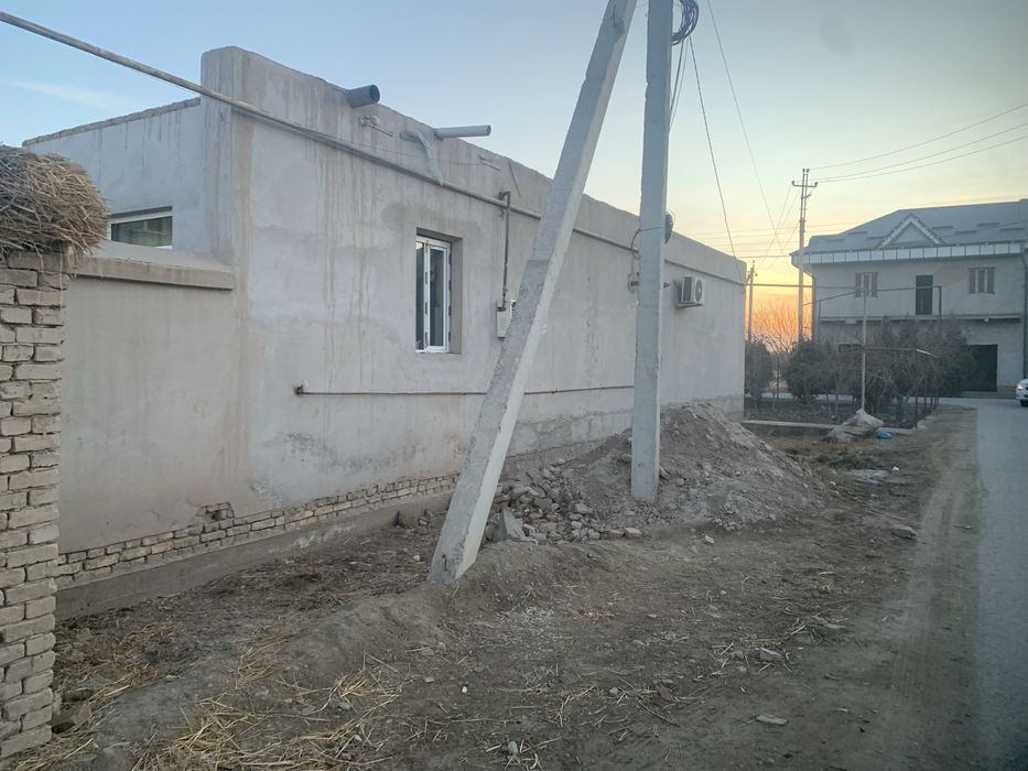 Срочно Уй сотилади Райцентор Хокимят Оркаси да  нархи келишилади