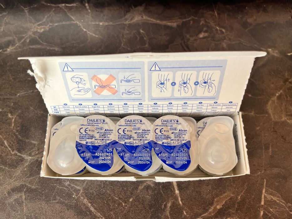 Лещи за очи, Dailies (Alcon), -1,25