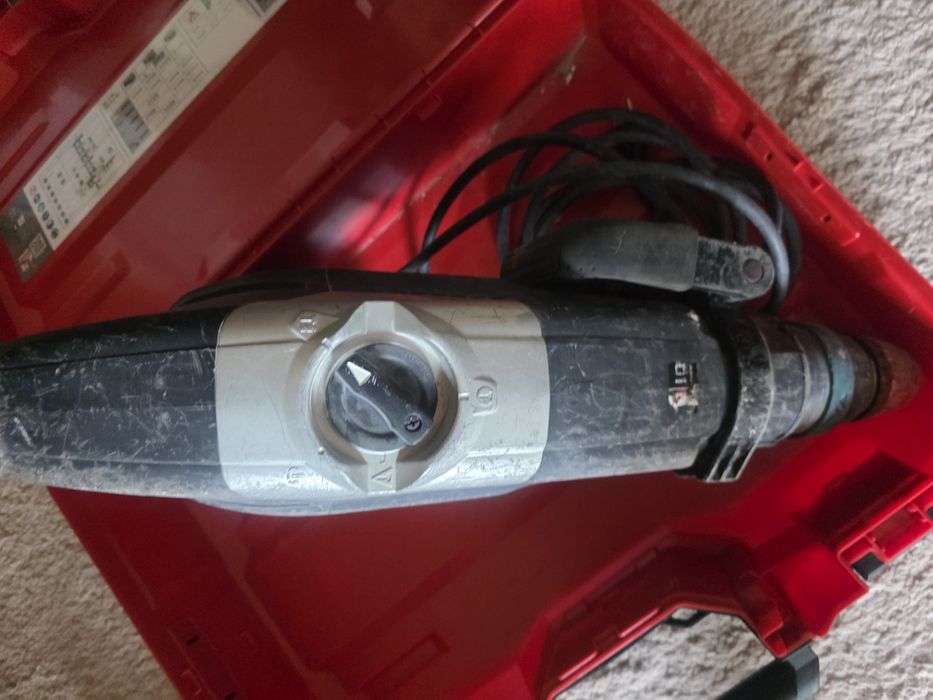 Makita HR5212C - Ciocan demolator SDS-Max