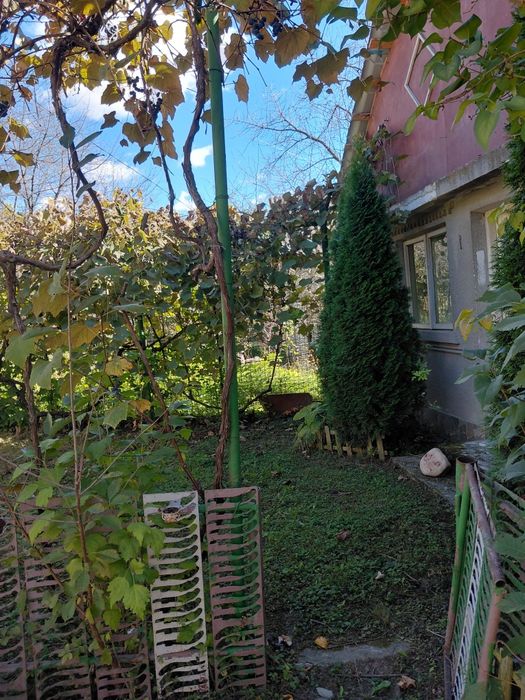 Casă 6 camere + teren 1200 mp, gazele la poartă, Merișani (Valea Boierească) – 20 min de Pitești