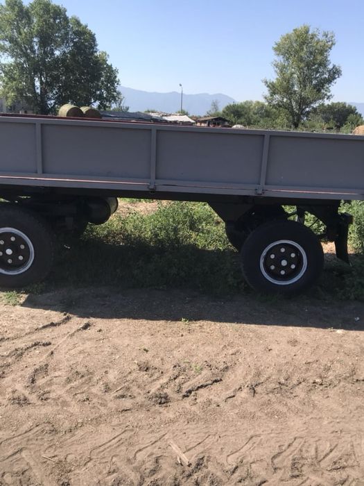 Две ремаркета за трактор