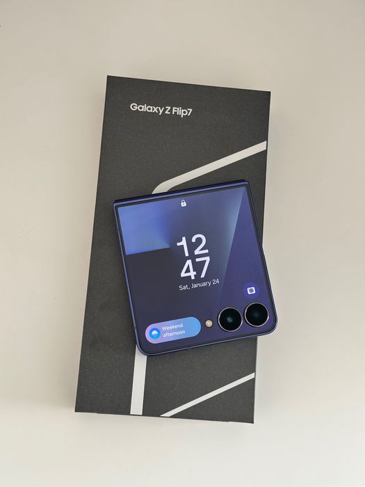 Samsung Galaxy Z Flip 7 256GB