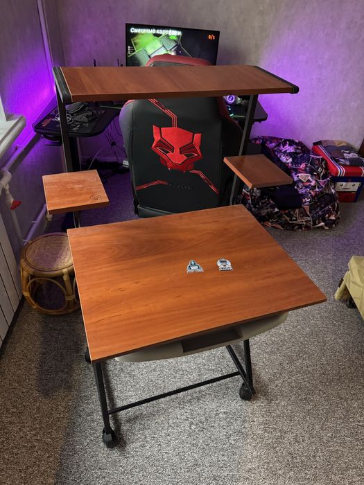 Компьютерный стол новый