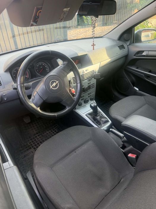 Opel astra h 1.3 cdti 90 cp