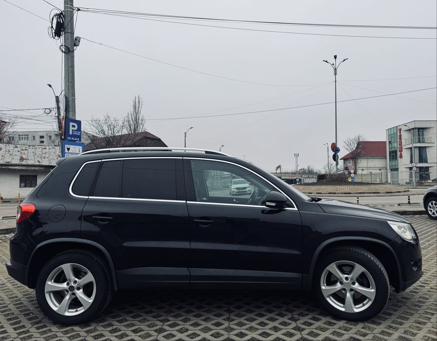 VOLKSWAGEN Tiguan 2009 — imagine 3