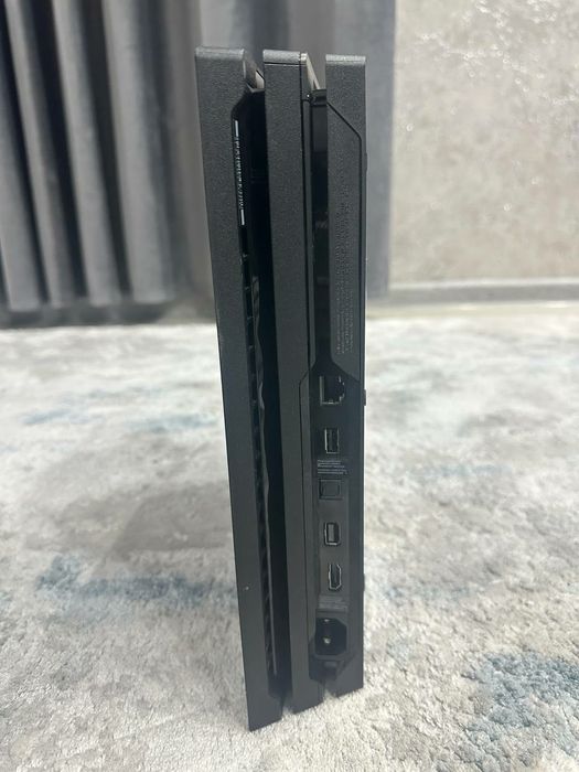 PlayStation 4 PRO