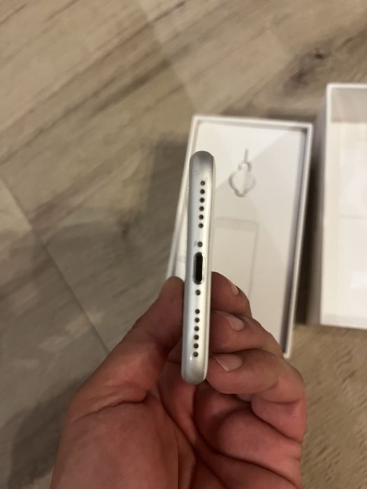 Vand Iohone 7 128 gb