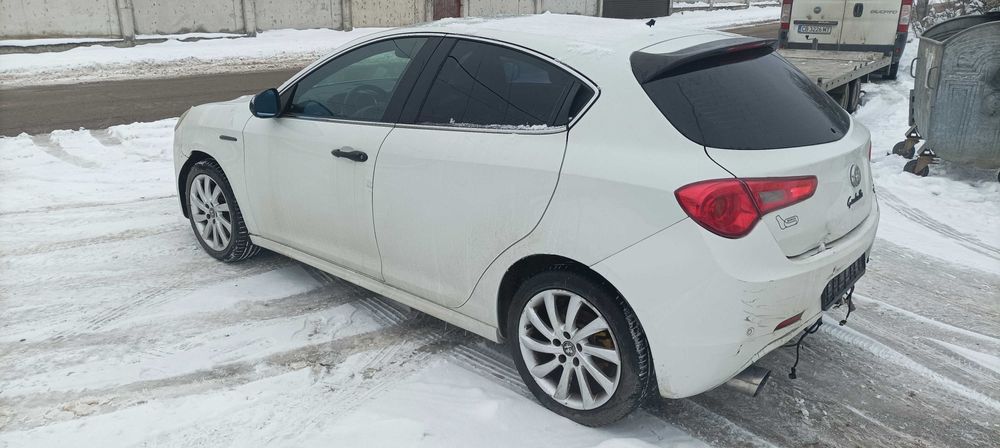 Alfa Romeo Giulietta на части
