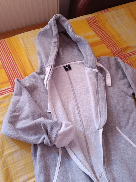 Geacă, palton și salopetă